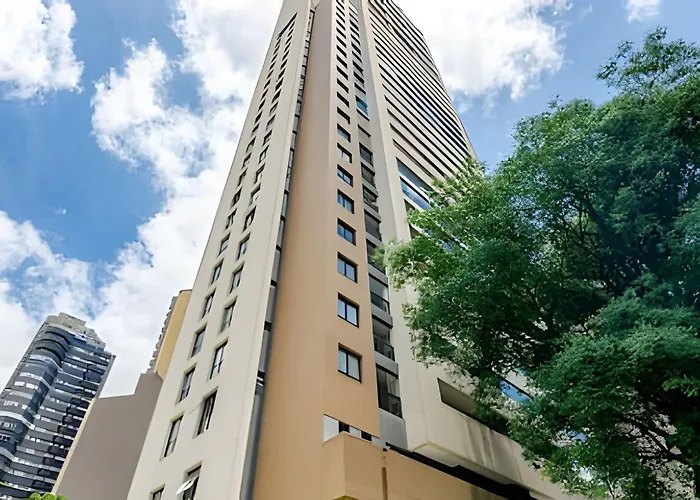 Dois quartos condomínio clube de luxo Sky com vaga by UROOMS